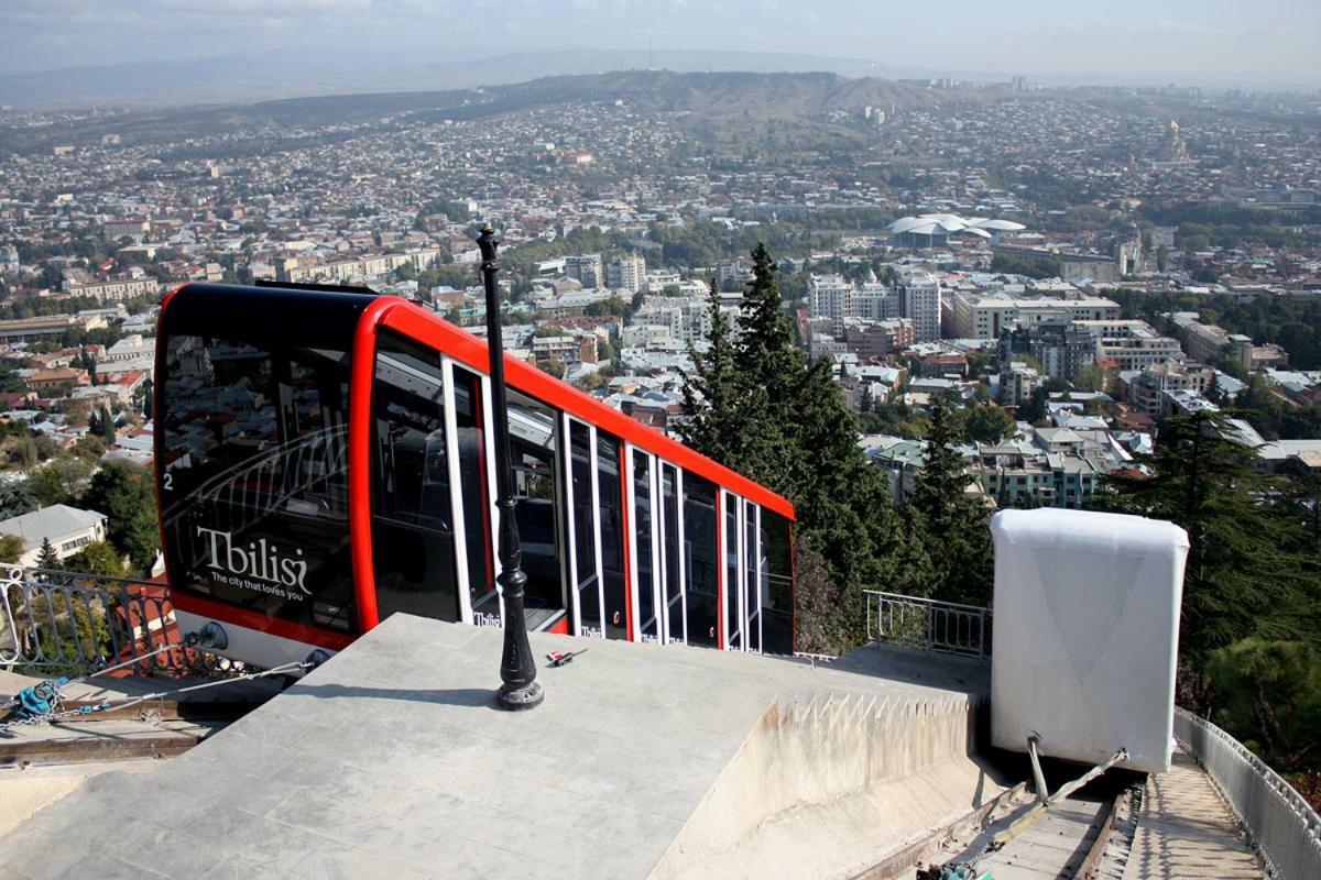 Hotel Mmg Tbilisi Ngoại thất bức ảnh