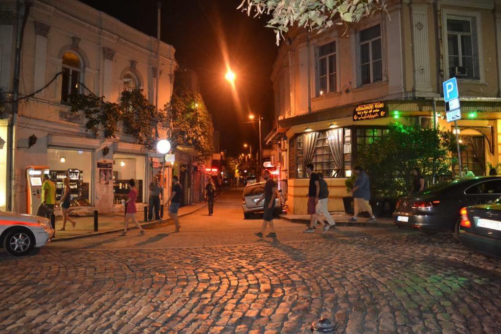Hotel Mmg Tbilisi Ngoại thất bức ảnh
